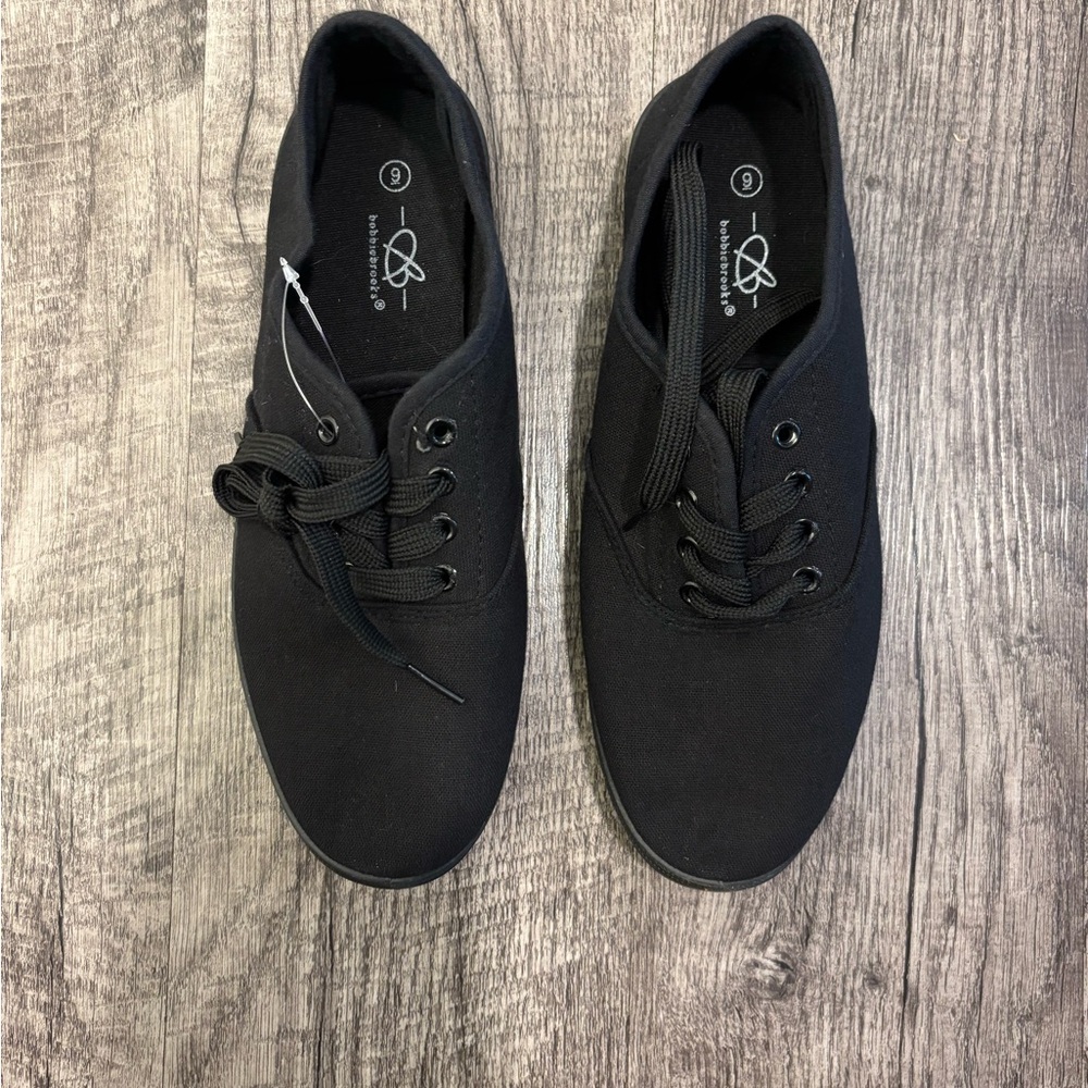 Black Women’s Shoes Size 9